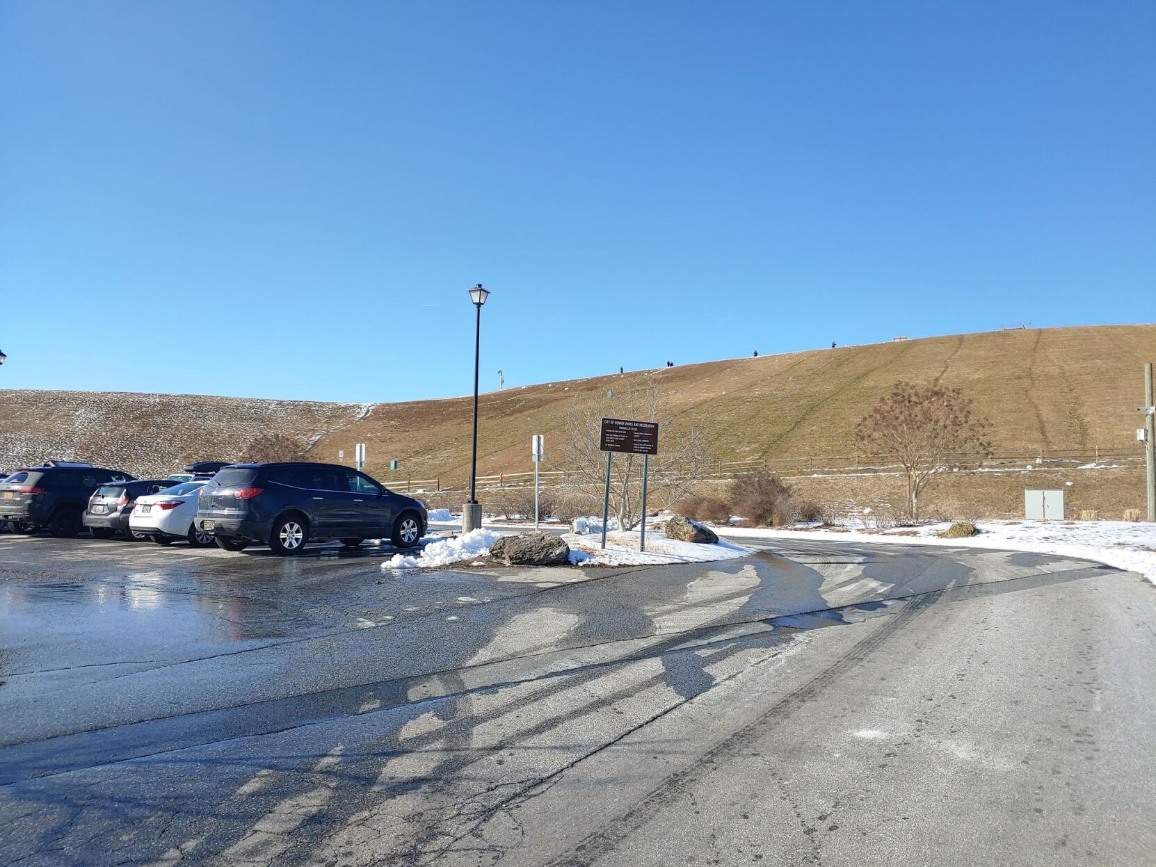 Newark Reservoir Parking Lot